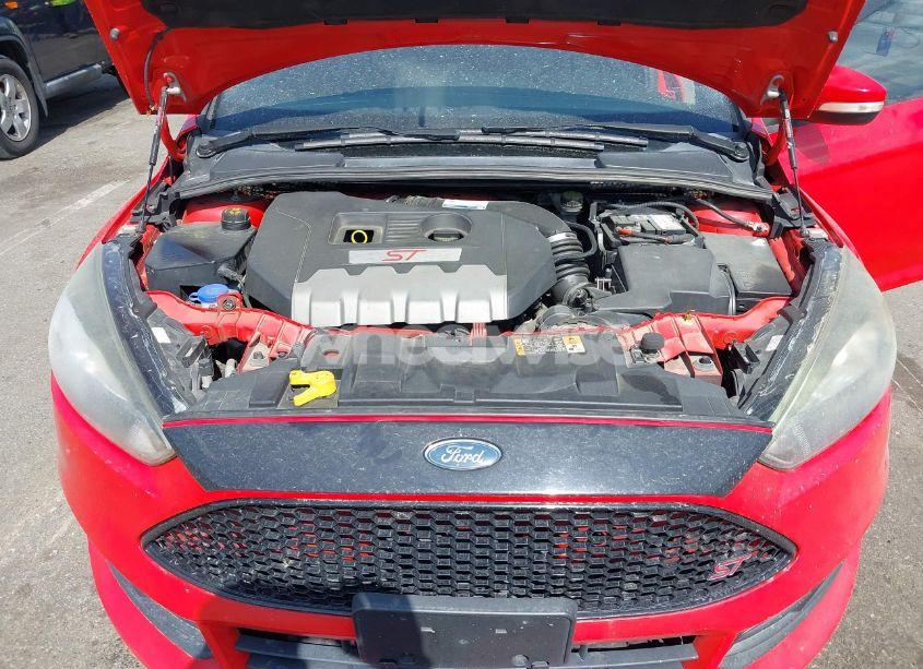 Photo 10 of 2016 Ford Focus ST (VIN 1FADP3L98GL357272)