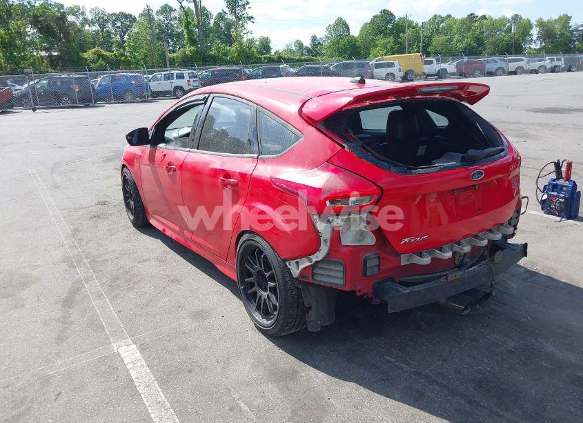 Photo 3 of 2016 Ford Focus ST (VIN 1FADP3L98GL357272)