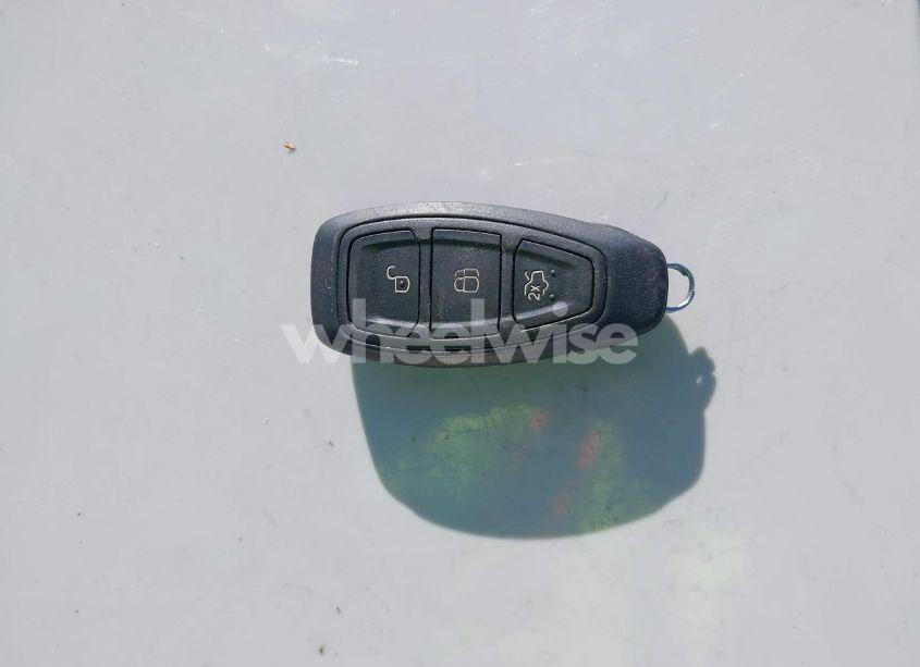 Photo 11 of 2017 Ford Focus ST (VIN 1FADP3L98HL230765)