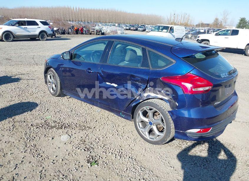 Photo 3 of 2017 Ford Focus ST (VIN 1FADP3L98HL230765)