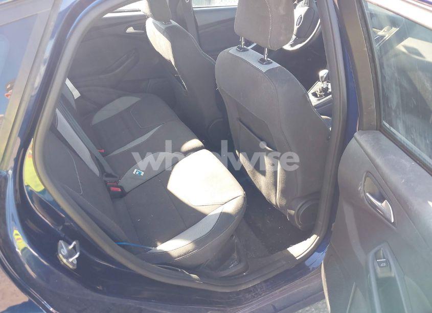 Photo 8 of 2017 Ford Focus ST (VIN 1FADP3L98HL230765)