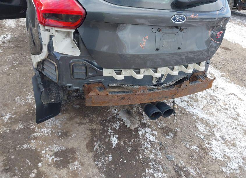 Photo 6 of 2017 Ford Focus ST (VIN 1FADP3L98HL269632)