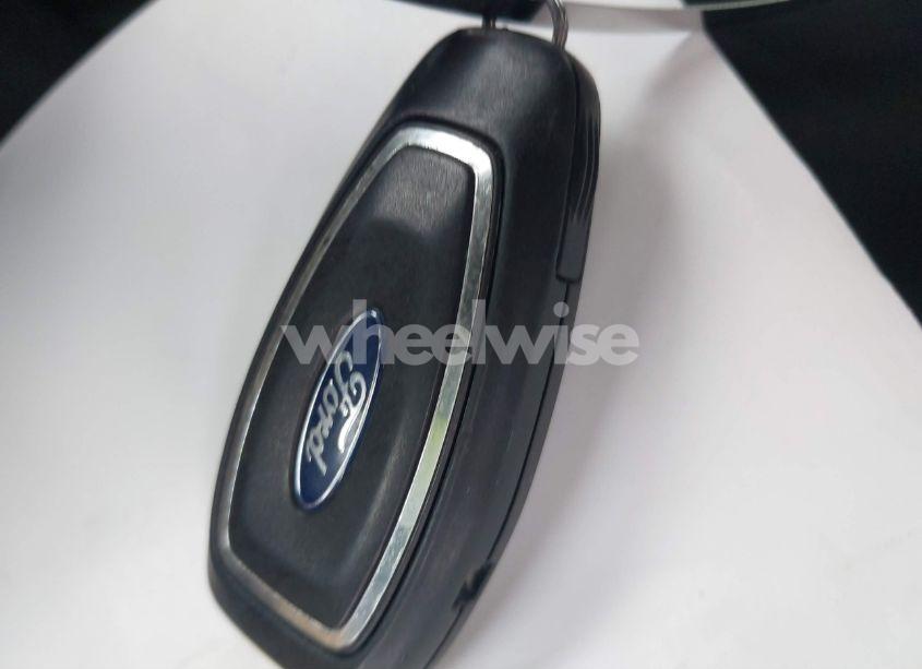 Photo 11 of 2017 Ford Focus ST (VIN 1FADP3L98HL303455)