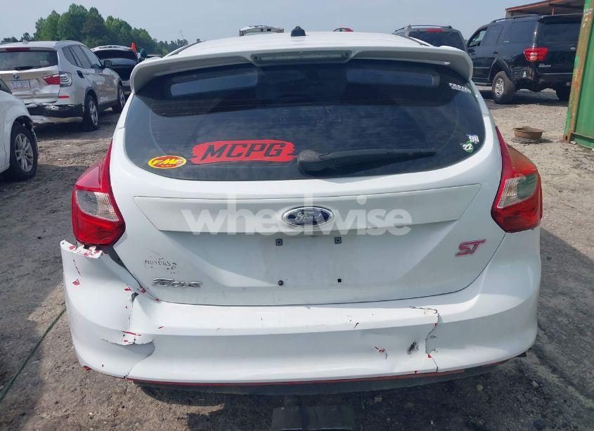 Photo 17 of 2014 Ford Focus ST (VIN 1FADP3L99EL311771)