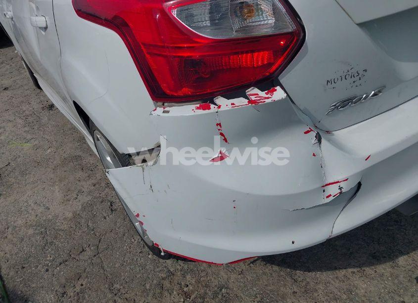 Photo 21 of 2014 Ford Focus ST (VIN 1FADP3L99EL311771)