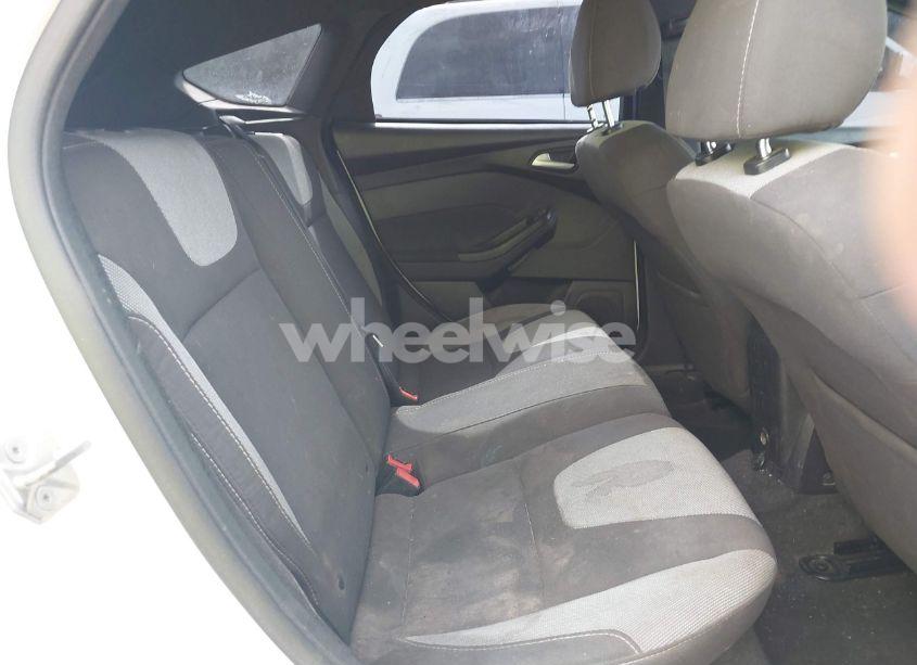 Photo 8 of 2014 Ford Focus ST (VIN 1FADP3L99EL311771)