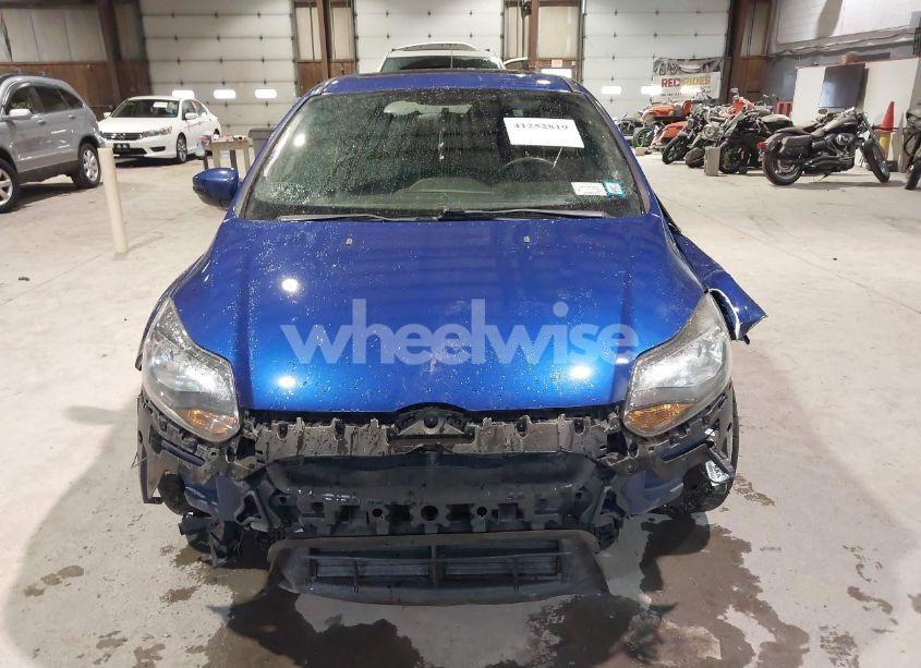 Photo 13 of 2014 Ford Focus ST (VIN 1FADP3L99EL402023)