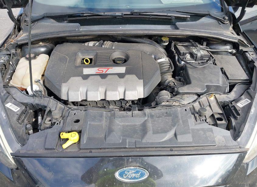 Photo 10 of 2015 Ford Focus ST (VIN 1FADP3L99FL286288)