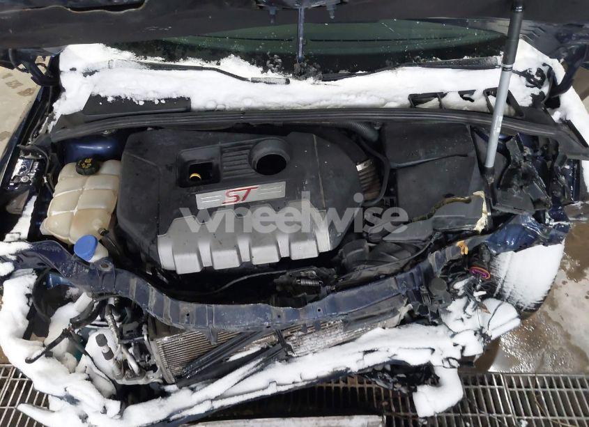 Photo 10 of 2016 Ford Focus ST (VIN 1FADP3L99GL383010)