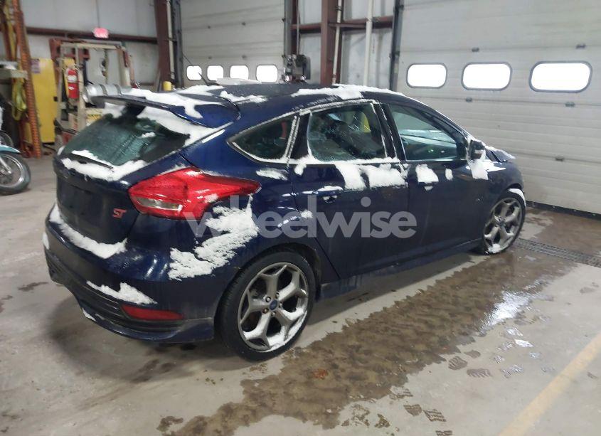 Photo 4 of 2016 Ford Focus ST (VIN 1FADP3L99GL383010)