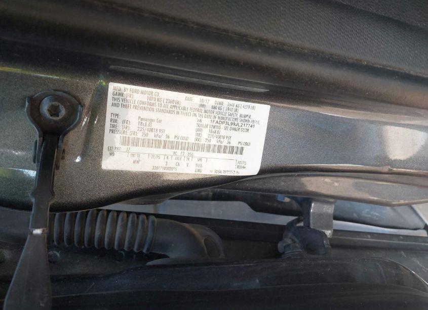 Photo 9 of 2018 Ford Focus ST (VIN 1FADP3L99JL217741)