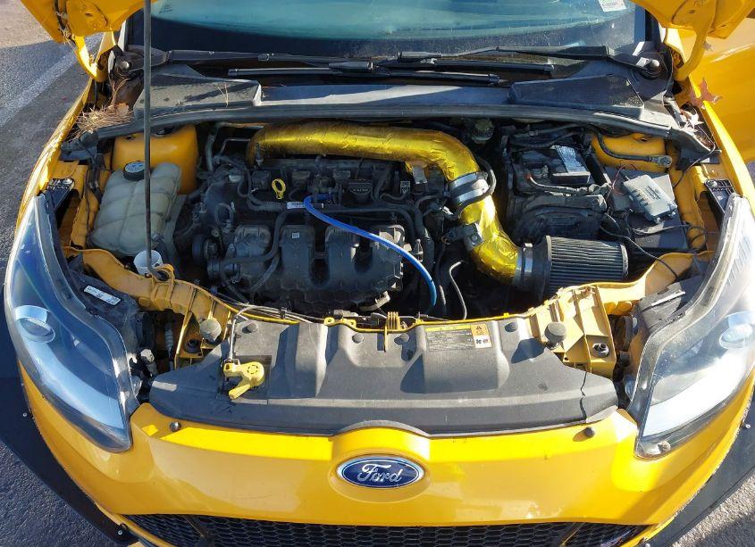 Photo 10 of 2013 Ford Focus ST (VIN 1FADP3L9XDL364655)