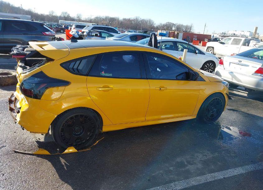 Photo 13 of 2013 Ford Focus ST (VIN 1FADP3L9XDL364655)