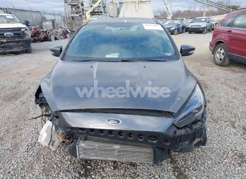 Photo 13 of 2015 Ford Focus ST (VIN 1FADP3L9XFL227184)