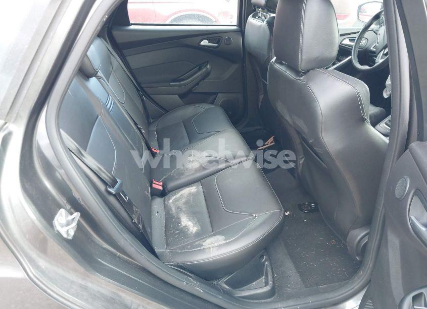 Photo 8 of 2015 Ford Focus ST (VIN 1FADP3L9XFL227184)