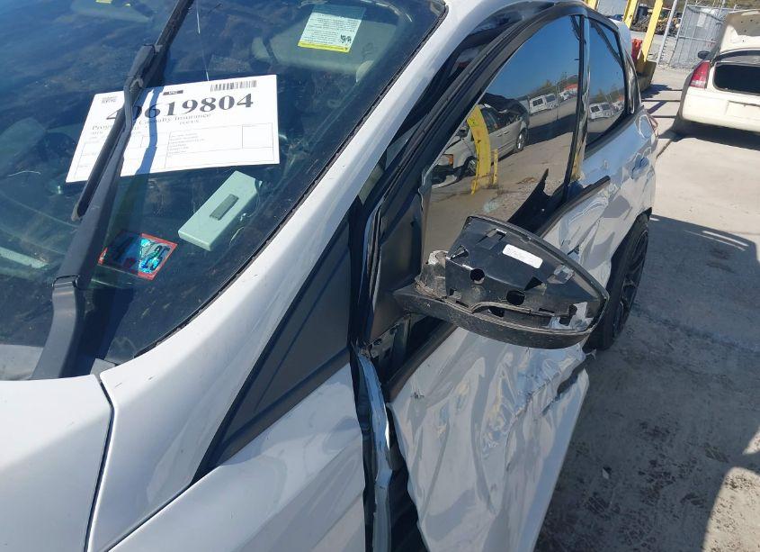 Photo 20 of 2018 Ford Focus ST (VIN 1FADP3L9XJL230286)