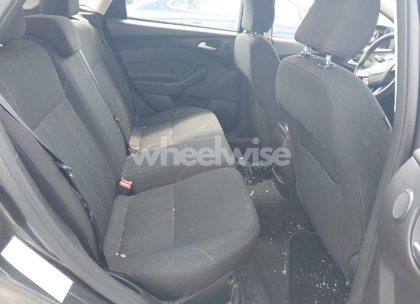 Photo 8 of 2017 Ford Focus SEL (VIN 1FADP3M21HL264595)