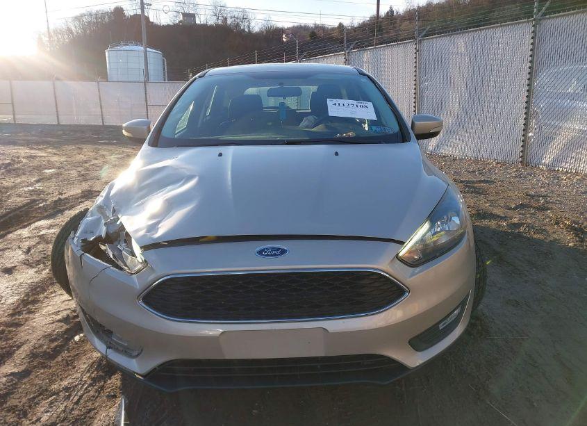 Photo 12 of 2017 Ford Focus SEL (VIN 1FADP3M21HL313018)