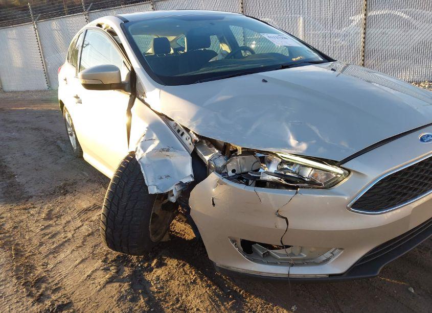 Photo 6 of 2017 Ford Focus SEL (VIN 1FADP3M21HL313018)