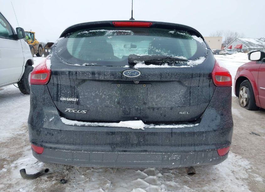 Photo 16 of 2017 Ford Focus SEL (VIN 1FADP3M22HL222002)