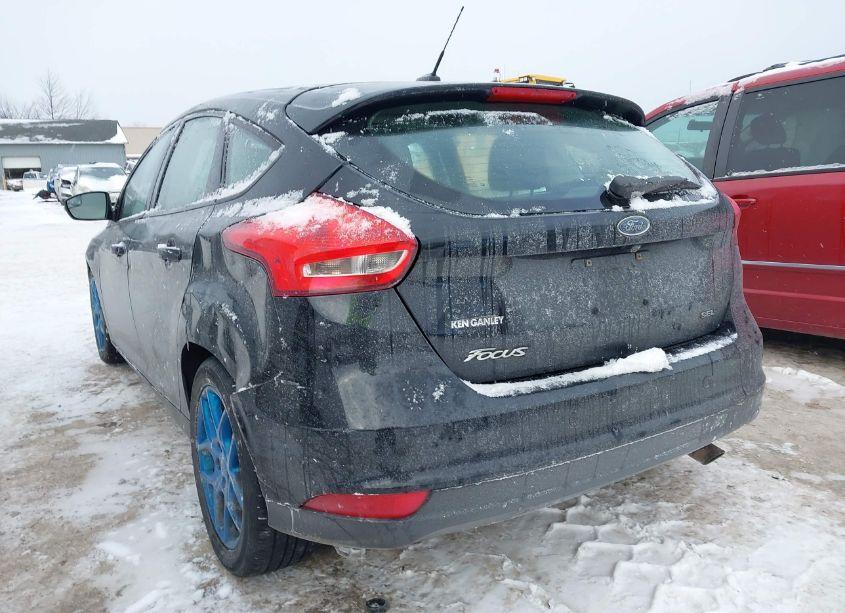 Photo 3 of 2017 Ford Focus SEL (VIN 1FADP3M22HL222002)