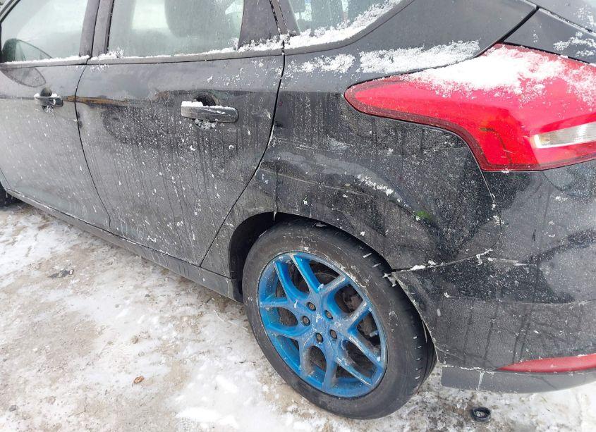 Photo 6 of 2017 Ford Focus SEL (VIN 1FADP3M22HL222002)