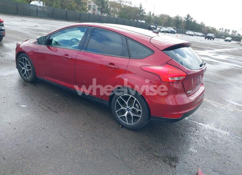 Photo 3 of 2017 Ford Focus SEL (VIN 1FADP3M22HL309978)