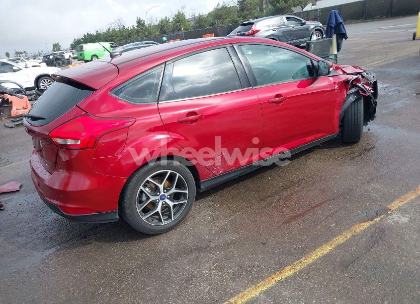 Photo 4 of 2017 Ford Focus SEL (VIN 1FADP3M22HL309978)