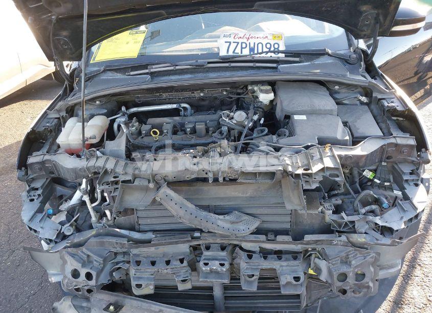 Photo 10 of 2017 Ford Focus SEL (VIN 1FADP3M22HL309995)