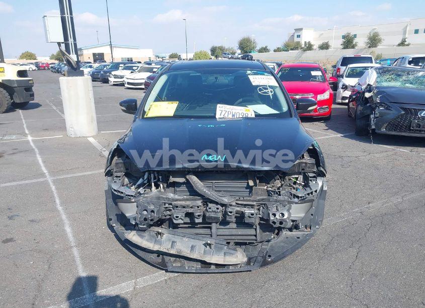 Photo 13 of 2017 Ford Focus SEL (VIN 1FADP3M22HL309995)