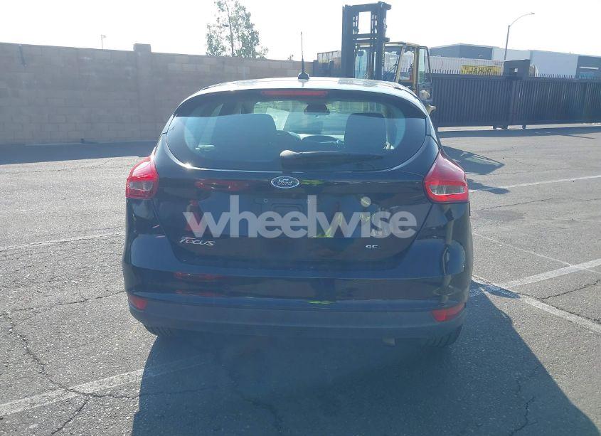 Photo 17 of 2017 Ford Focus SEL (VIN 1FADP3M22HL309995)