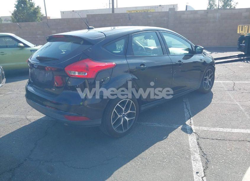 Photo 4 of 2017 Ford Focus SEL (VIN 1FADP3M22HL309995)