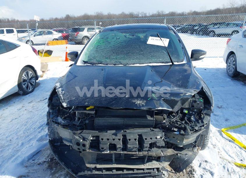 Photo 13 of 2017 Ford Focus SEL (VIN 1FADP3M22HL321242)