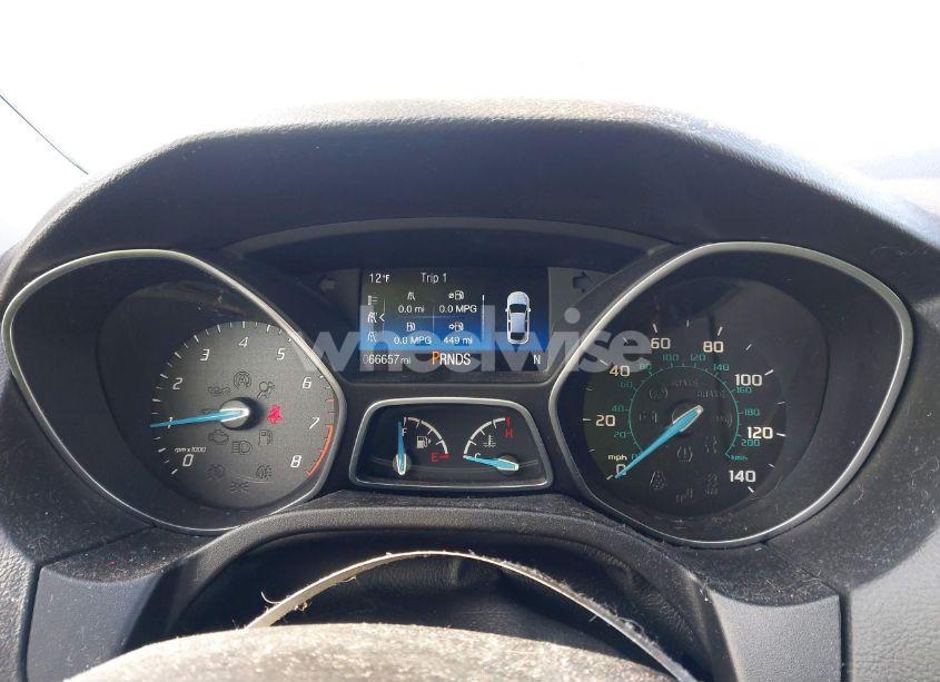 Photo 7 of 2017 Ford Focus SEL (VIN 1FADP3M22HL321242)