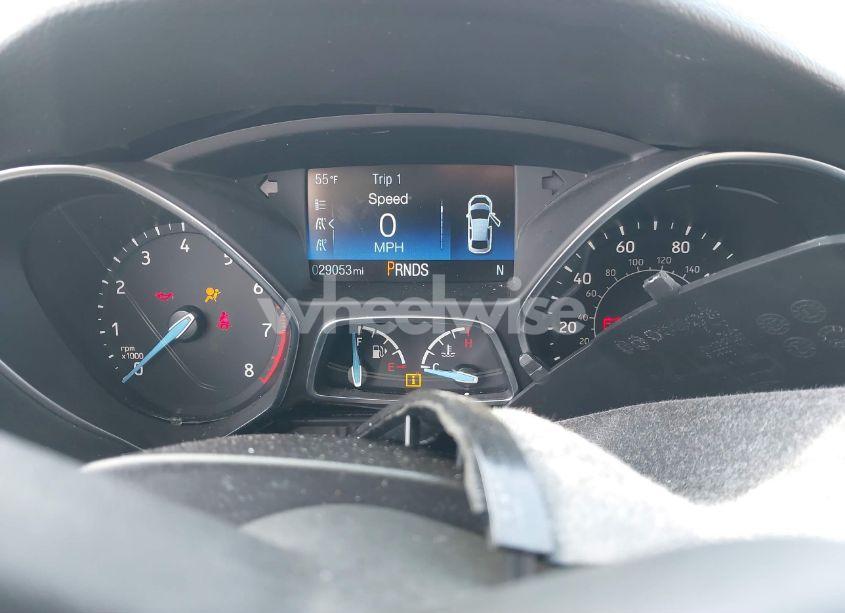Photo 7 of 2018 Ford Focus SEL (VIN 1FADP3M23JL221625)