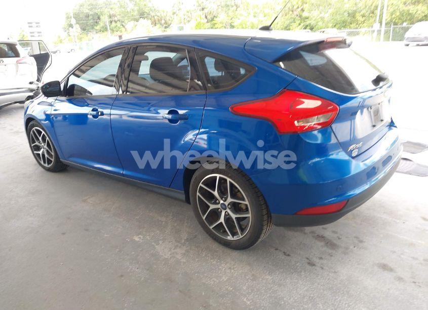 Photo 3 of 2018 Ford Focus SEL (VIN 1FADP3M23JL227117)
