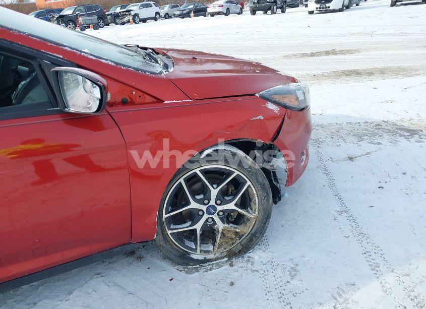Photo 18 of 2018 Ford Focus SEL (VIN 1FADP3M23JL292517)