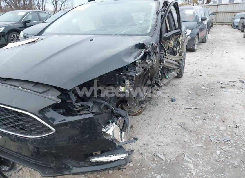 Photo 6 of 2017 Ford Focus SEL (VIN 1FADP3M24HL209641)