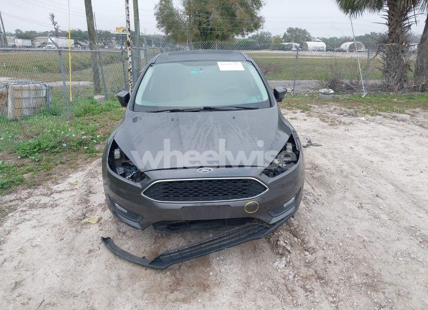 Photo 13 of 2017 Ford Focus SEL (VIN 1FADP3M24HL307570)