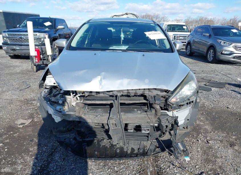 Photo 12 of 2017 Ford Focus SEL (VIN 1FADP3M24HL309576)