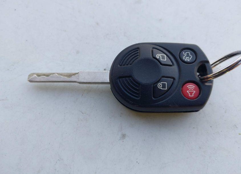 Photo 11 of 2018 Ford Focus SEL (VIN 1FADP3M24JL233640)