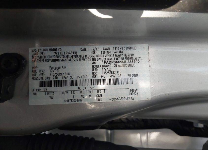 Photo 9 of 2018 Ford Focus SEL (VIN 1FADP3M24JL233640)