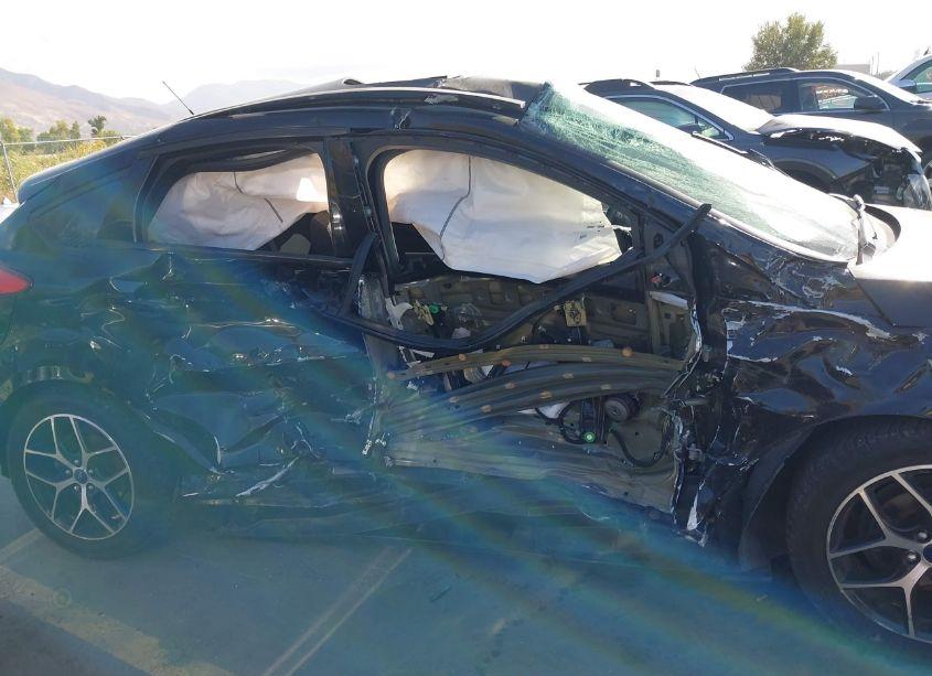 Photo 6 of 2017 Ford Focus SEL (VIN 1FADP3M27HL227888)