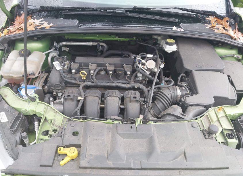 Photo 10 of 2018 Ford Focus SEL (VIN 1FADP3M27JL238864)