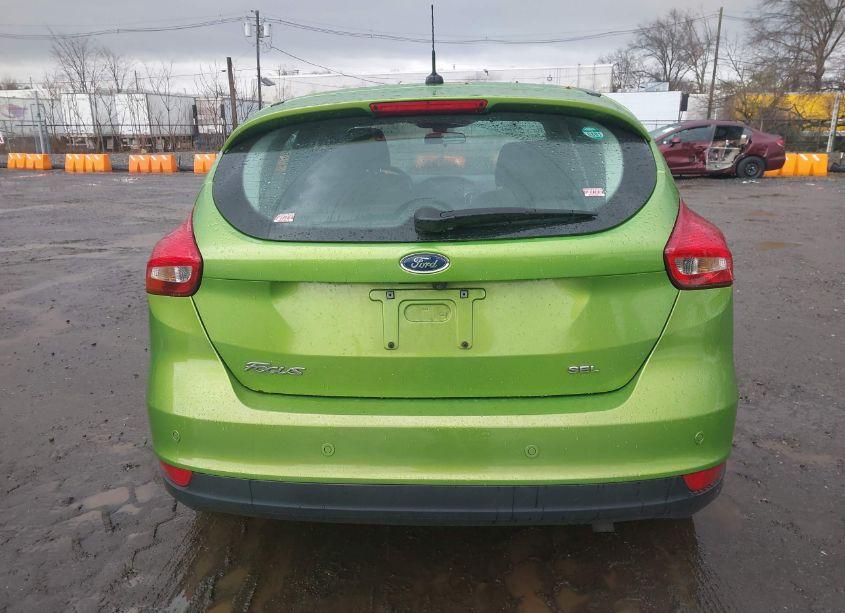 Photo 16 of 2018 Ford Focus SEL (VIN 1FADP3M27JL238864)