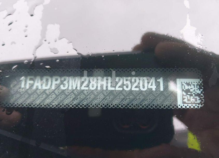 Photo 9 of 2017 Ford Focus SEL (VIN 1FADP3M28HL252041)