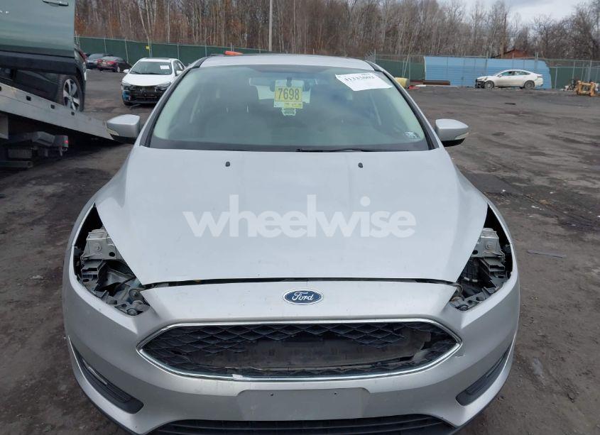 Photo 12 of 2017 Ford Focus SEL (VIN 1FADP3M28HL261824)