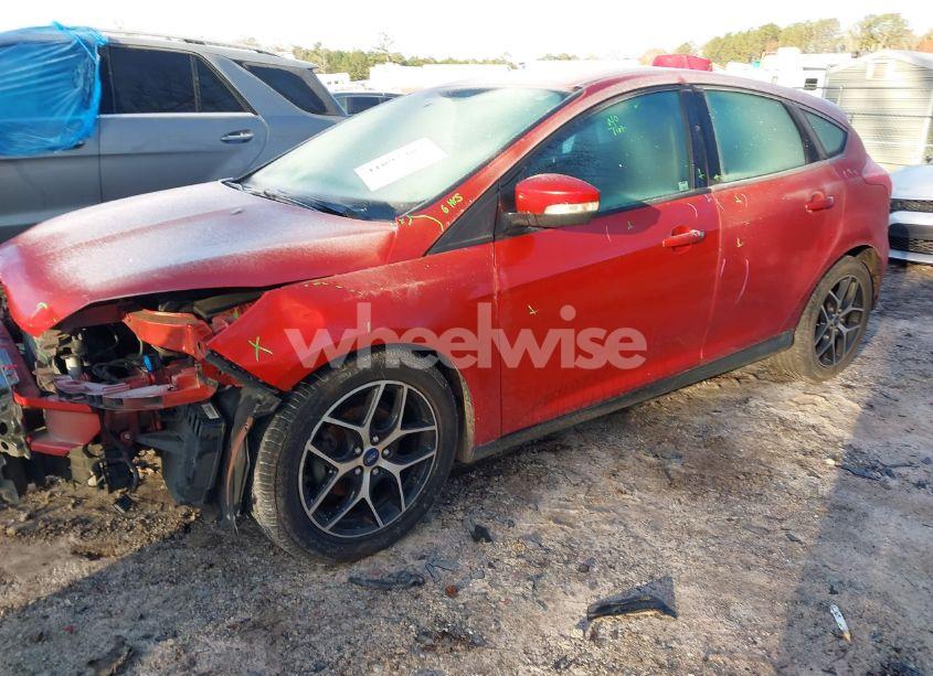 Photo 18 of 2018 Ford Focus SEL (VIN 1FADP3M28JL307349)