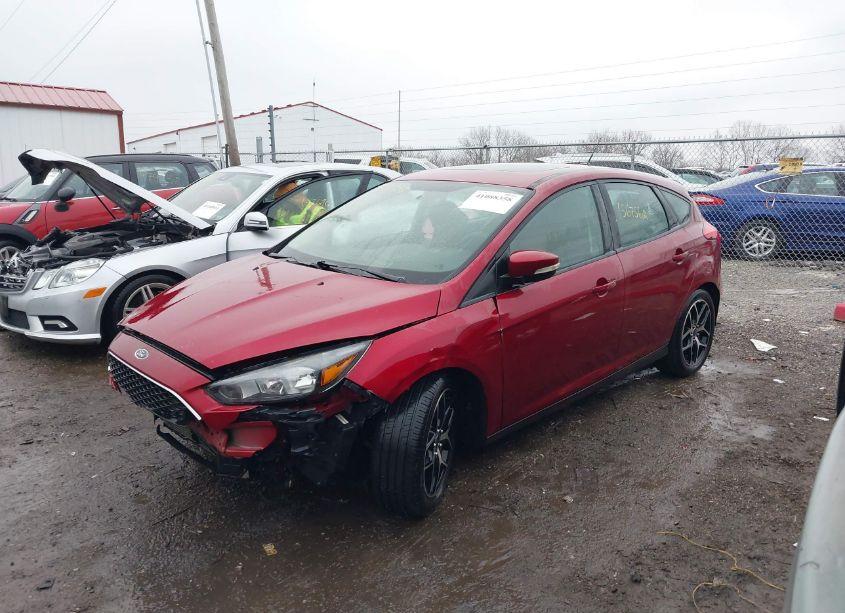 Photo 2 of 2017 Ford Focus SEL (VIN 1FADP3M2XHL229120)
