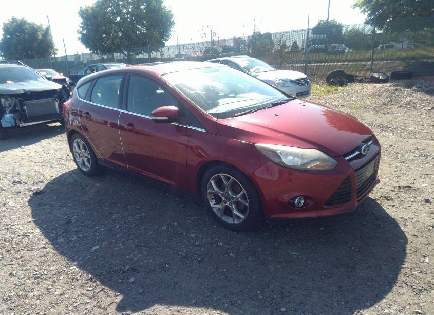2013 Ford Focus TITANIUM (VIN 1FADP3N20DL230978) main photo
